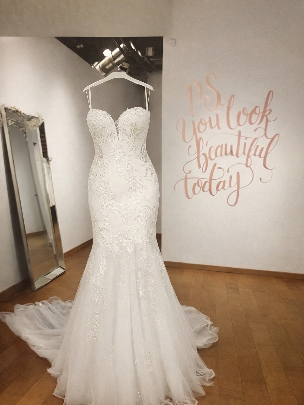 Lace Mermaid Wedding Dress in White